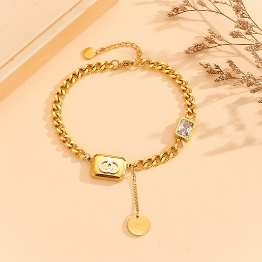 Makkafinds®  Radiant Mystique Gold Link Bracelet