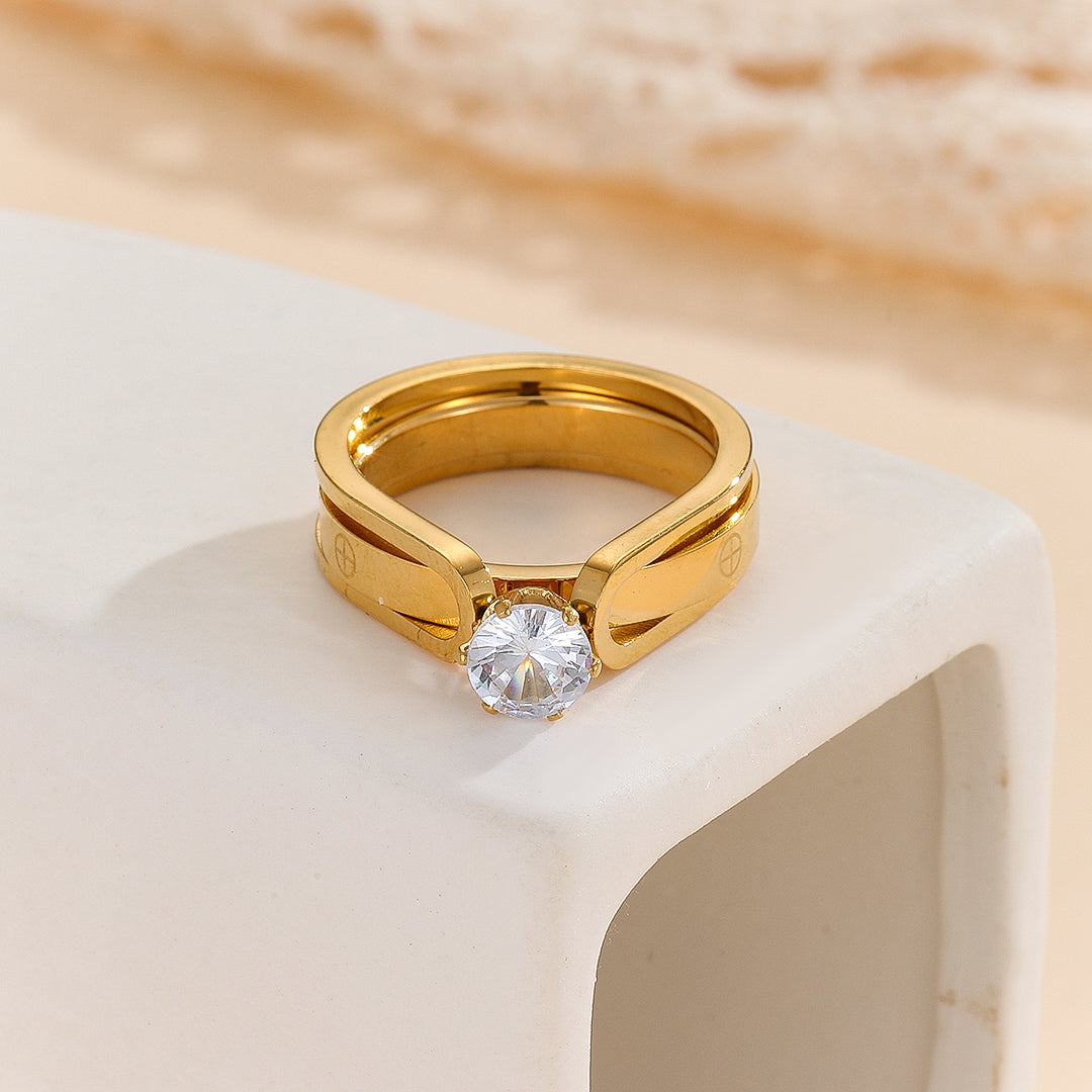 Makkafinds® Elegant Golden Dou Halo Ring